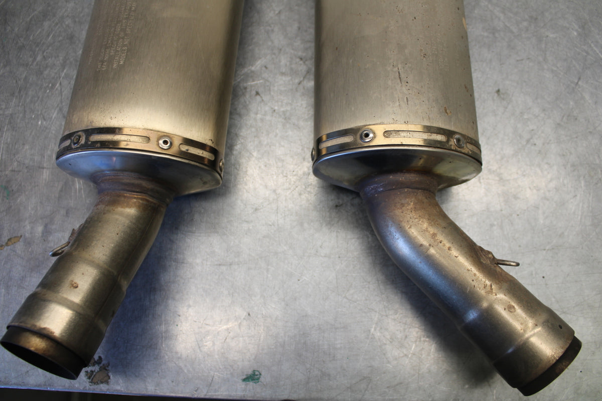 07-08 DUCATI 1098 EXHAUST PIPE MUFFLER SLIP ON CAN SILENCER BB699
