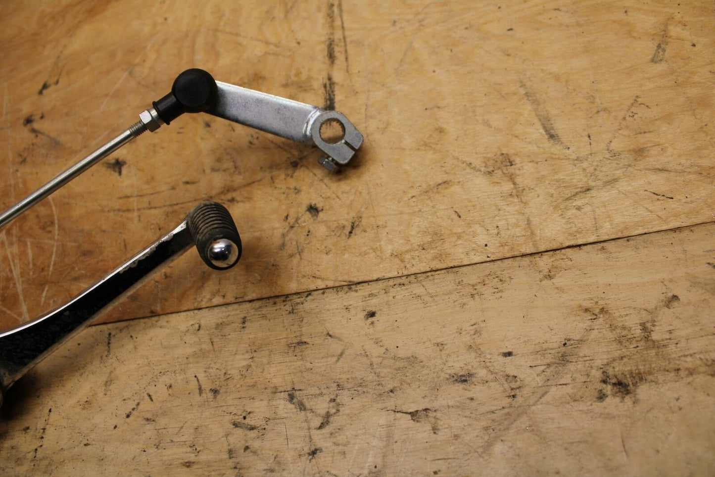 07-12 SUZUKI BANDIT 650S SHIFTER PEDAL BB328