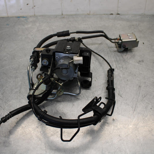 17-18 YAMAHA YZF R3 ABS PUMP UNIT MODULE W HOSES  BB438