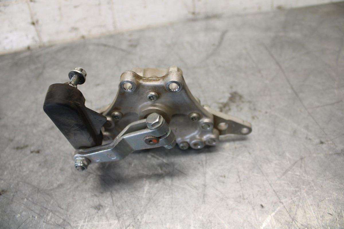 2011 Honda CBR600RR STEERING DAMPER STABILIZER 53700-MFJ-D01 BB520