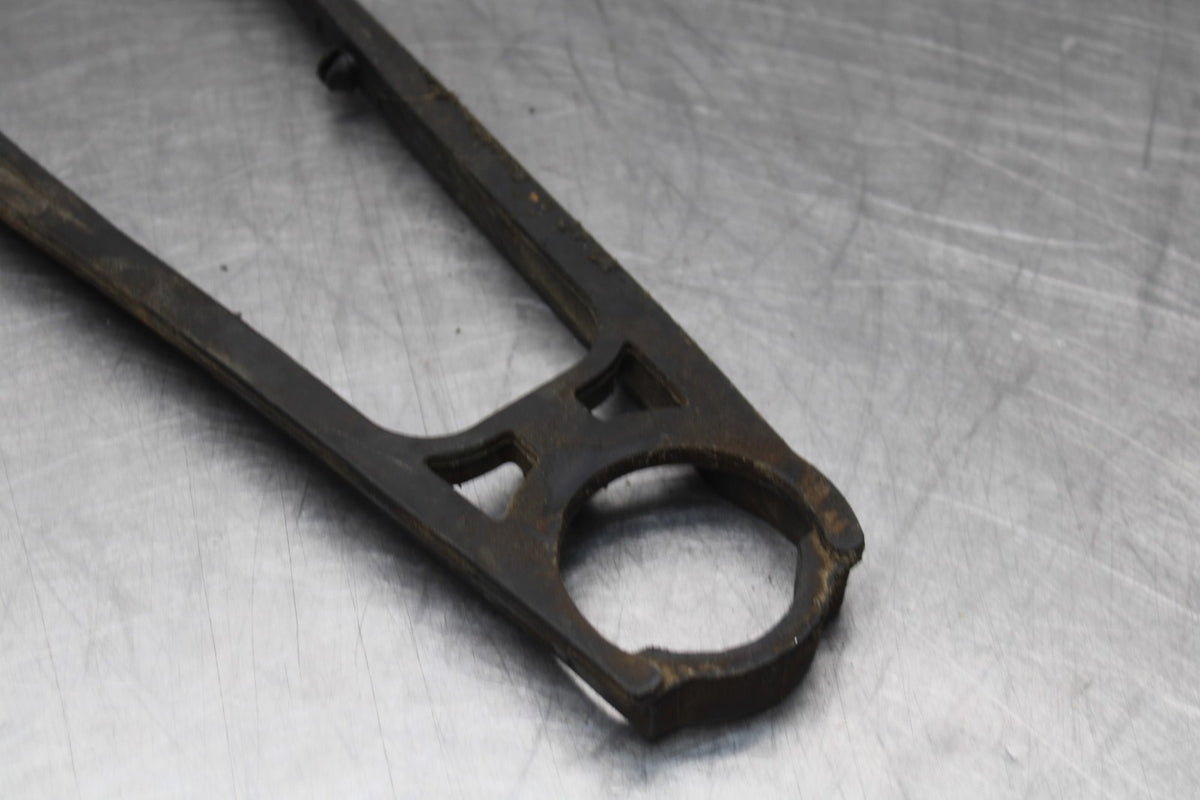23 YAMAHA YZF R3 SWINGARM CHAIN BUFFER SLIDER GUIDE BB806