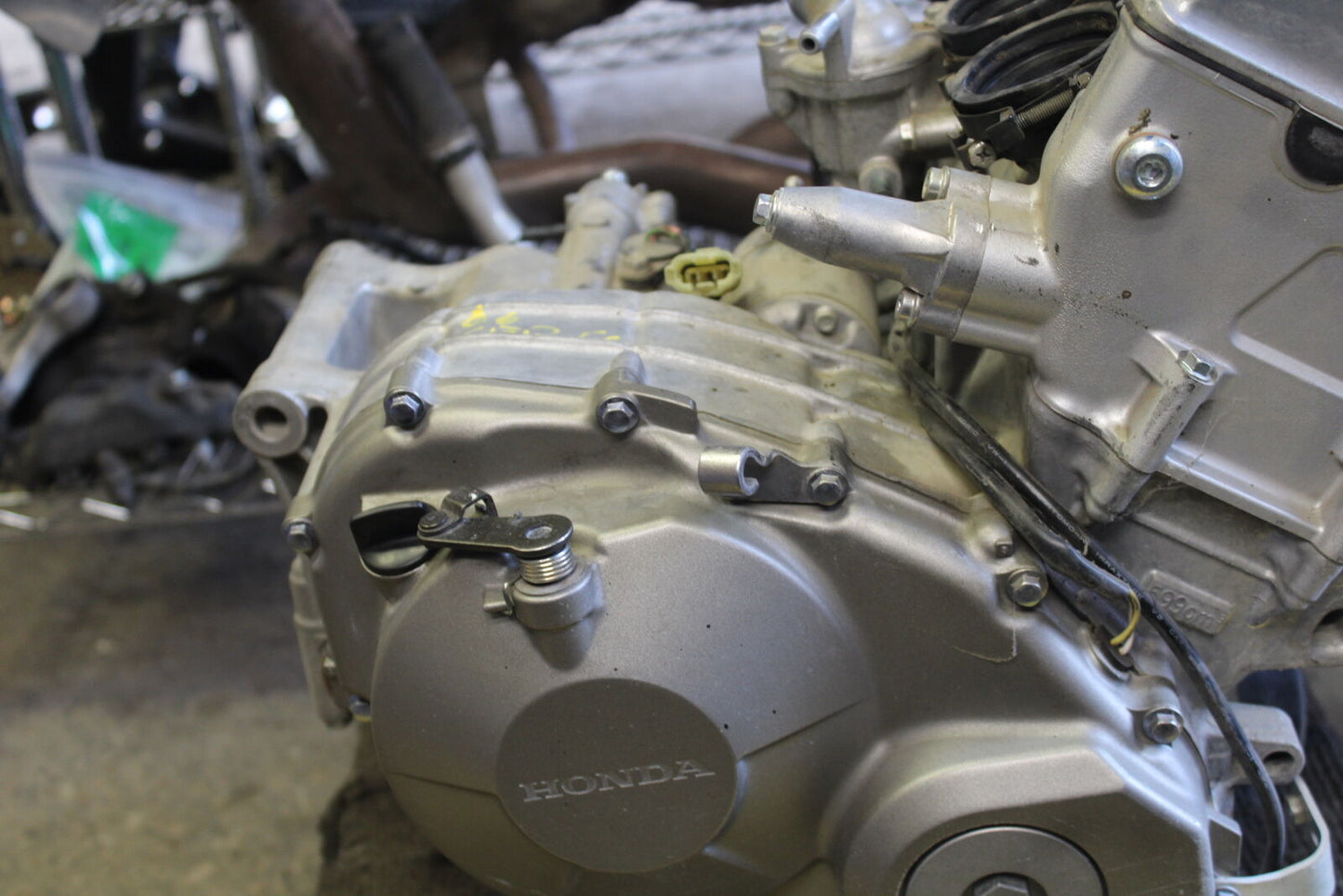 05-06 HONDA CBR600RR ENGINE MOTOR   BB689