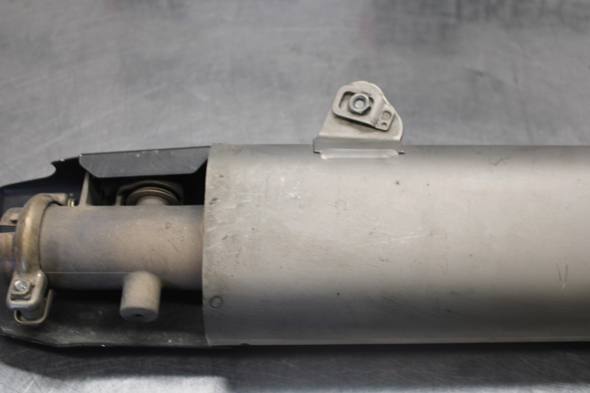 08-16 YAMAHA YZF R6 TITANIUM EXHAUST PIPE MUFFLER SLIP ON CAN SILENCER BB929