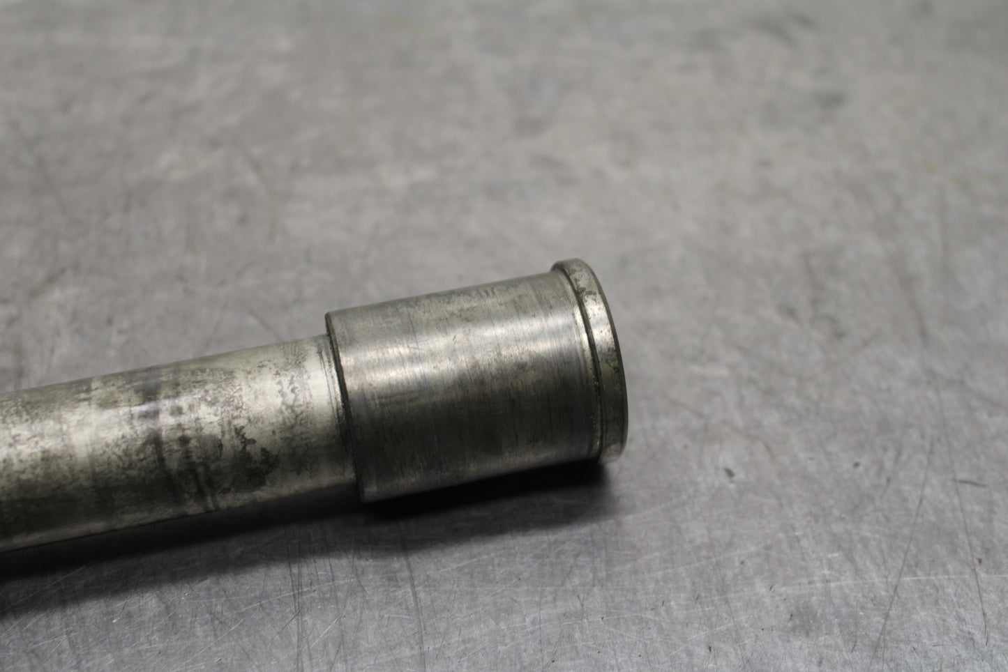 00-05 KAWASAKI NINJA ZX12R FRONT WHEEL RIM AXLE PIVOT BOLT BB121