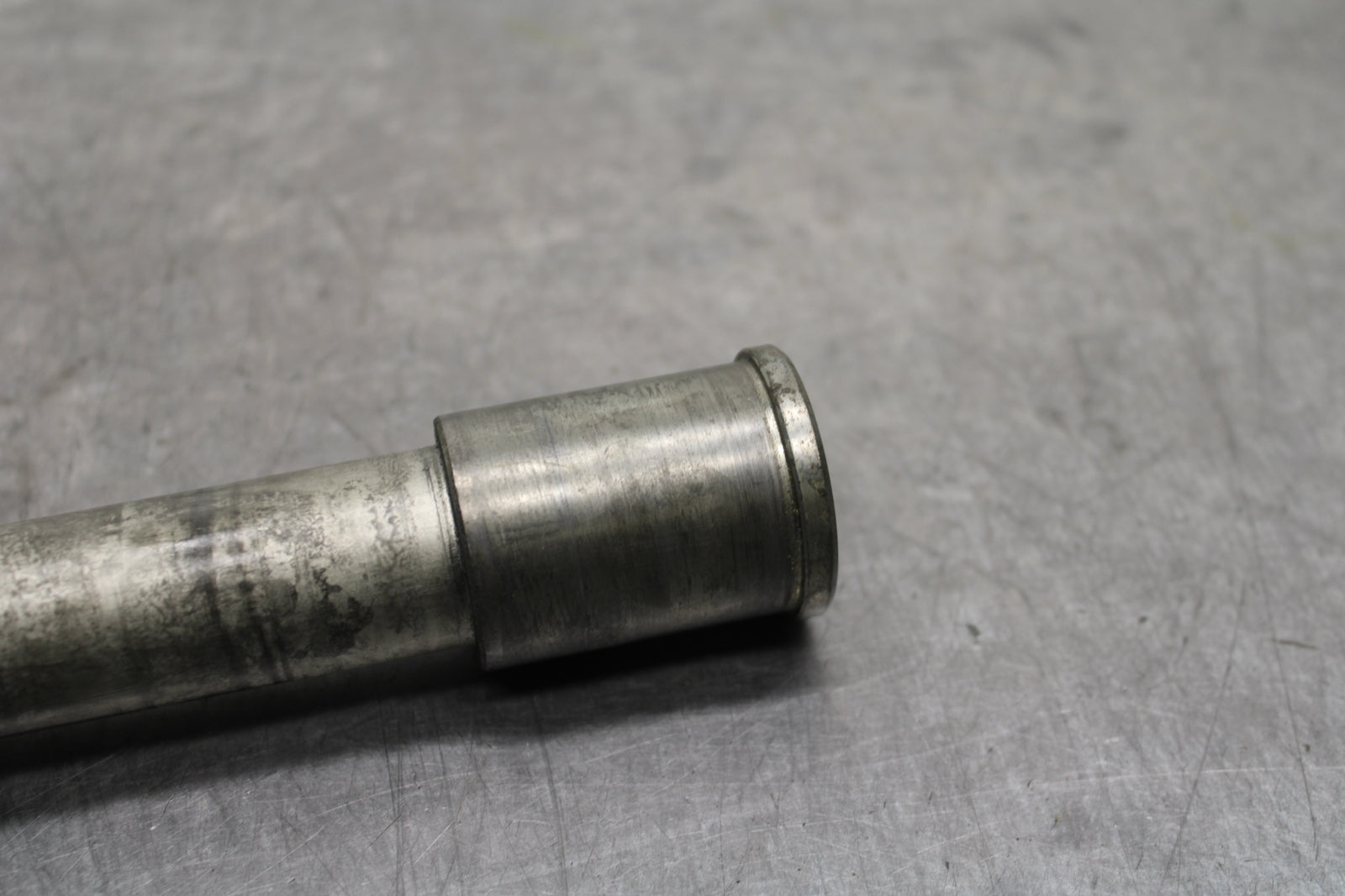 00-05 KAWASAKI NINJA ZX12R FRONT WHEEL RIM AXLE PIVOT BOLT BB121