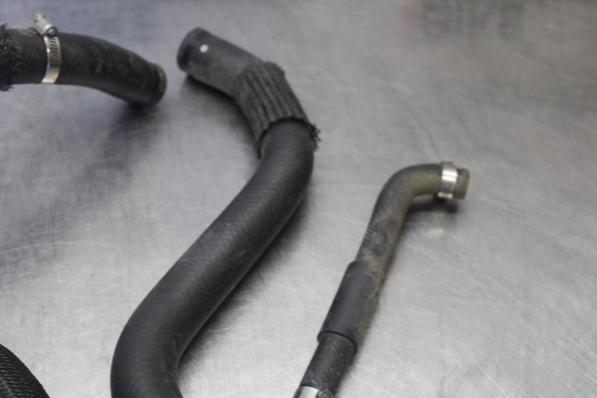 18 SUZUKI GSXR750 RADIATOR HOSES ENGINE COOLANT WATER PIPES HOSE KIT SET BB891