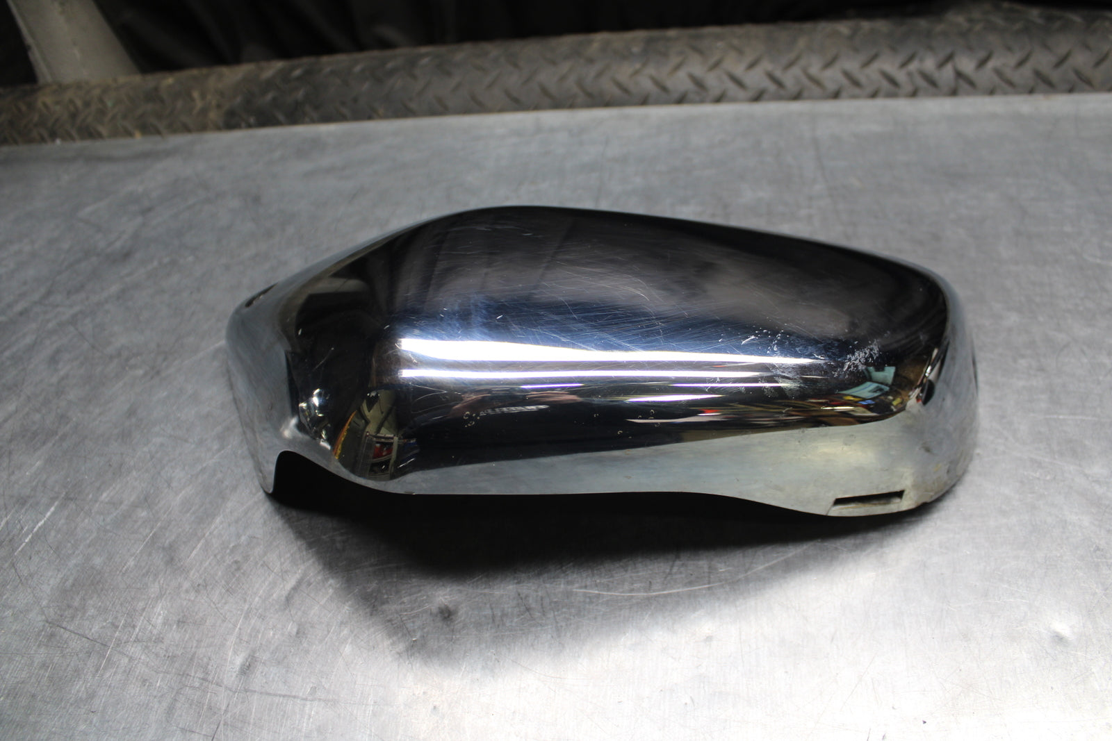 00 SUZUKI INTRUDER 1500 VL1500 LEFT SIDE COVER PANEL COWL FAIRING BB761