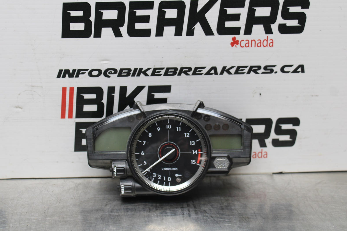 07 YAMAHA YZF R1 25201KM SPEEDO GAUGES CLUSTER SPEEDOMETER TACHOMETER BB826