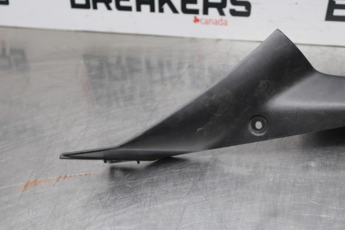 15-17 YAMAHA YZF R3 RIGHT FRONT UPPER FAIRING COWL PLASTIC BB651