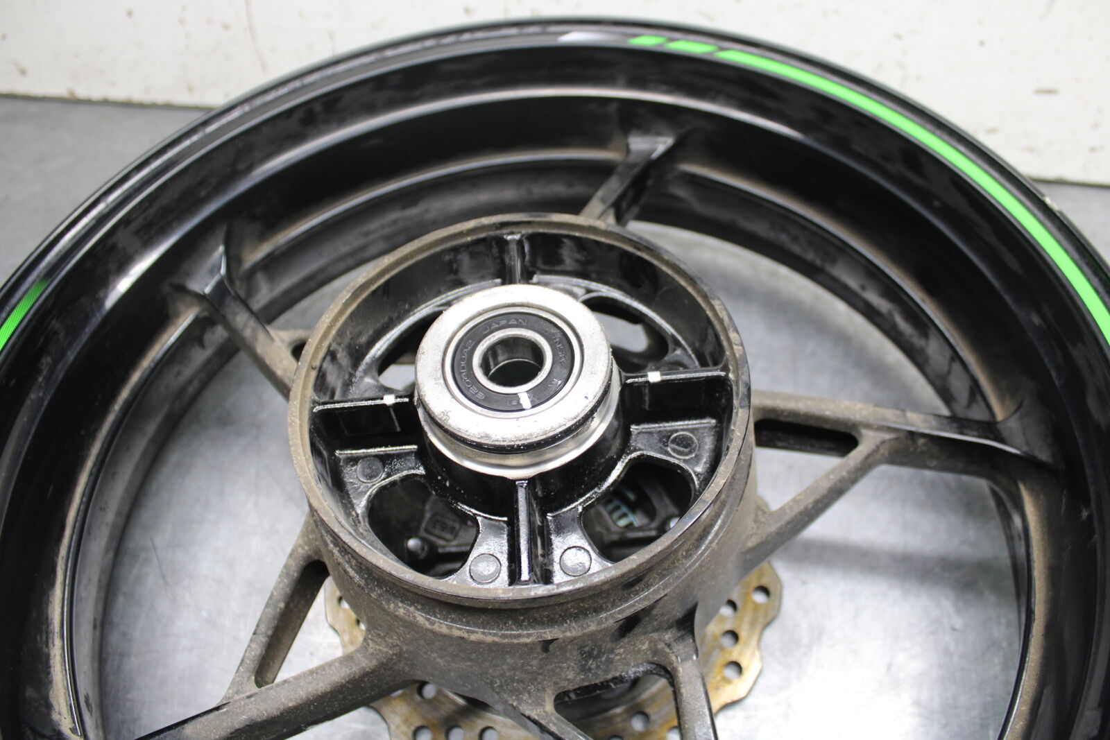 18-24 KAWASAKI NINJA 650 REAR WHEEL BACK RIM BB725