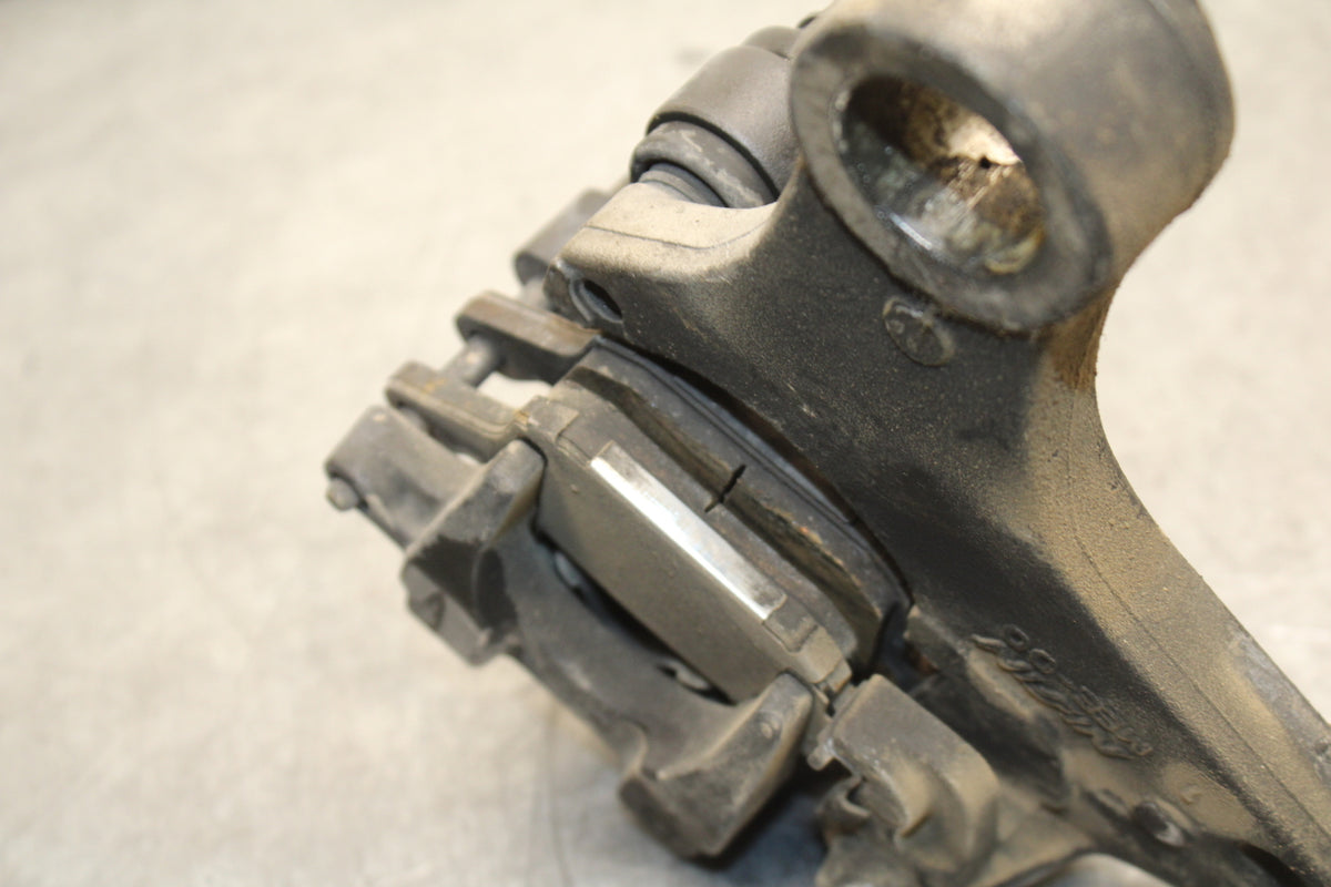 05-06 HONDA CBR600RR REAR BACK BRAKE CALIPER W MOUNT BRACKET BB739