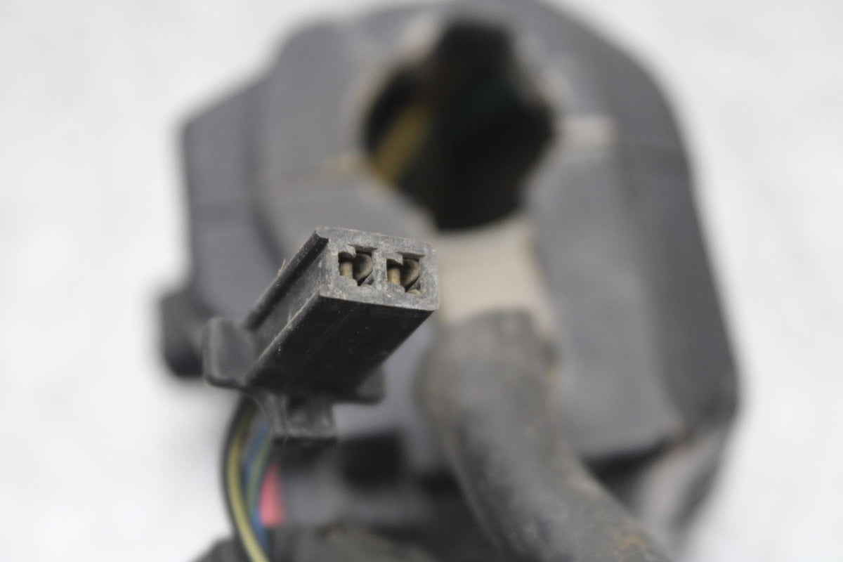 1988 Yamaha FZ600 LEFT CLIP ON HANDLE HORN SIGNALS SWITCH  BB601