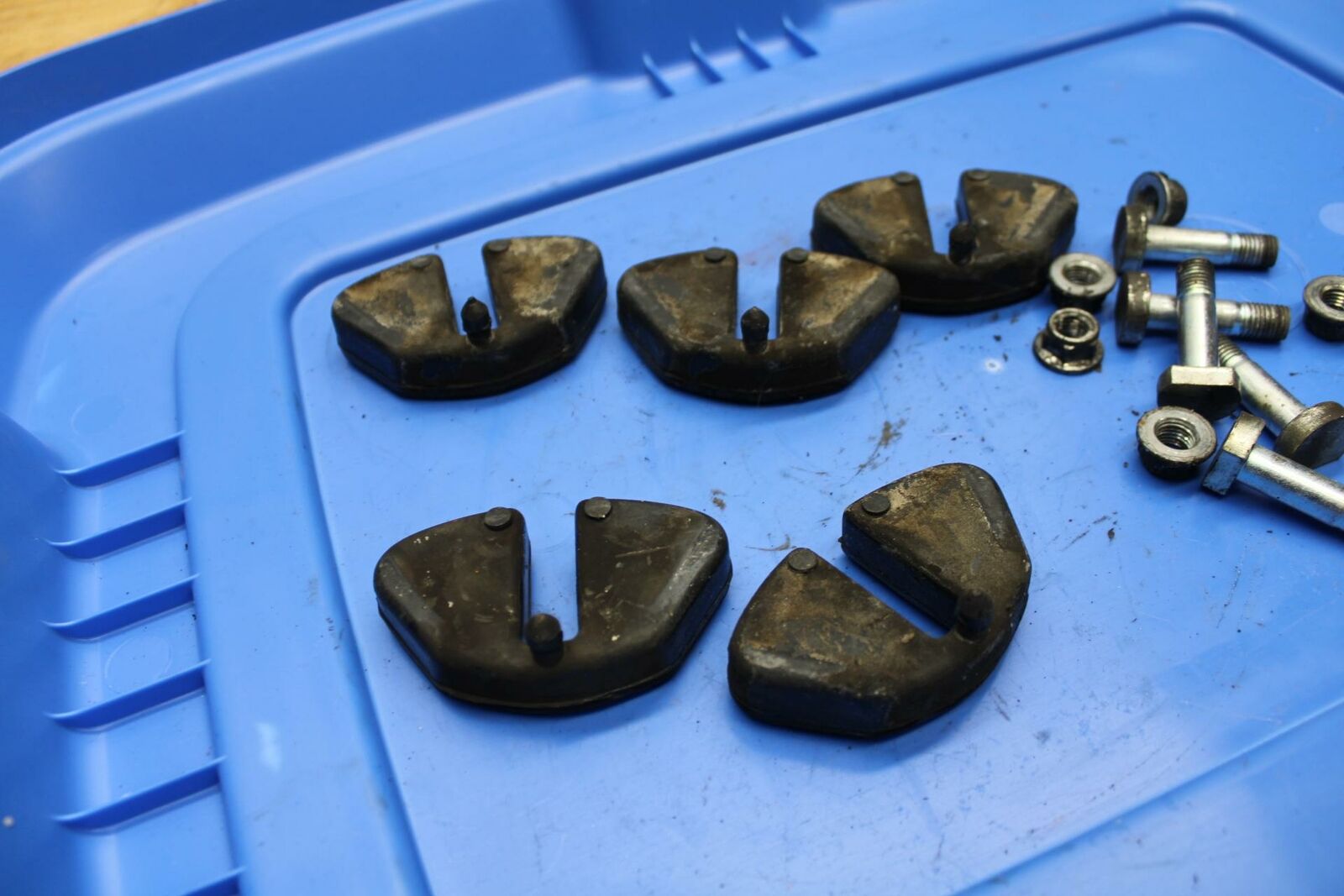 04-09 SUZUKI GS500F REAR HUB SHOCK DAMPERS CUSH ABSORBERS BB335