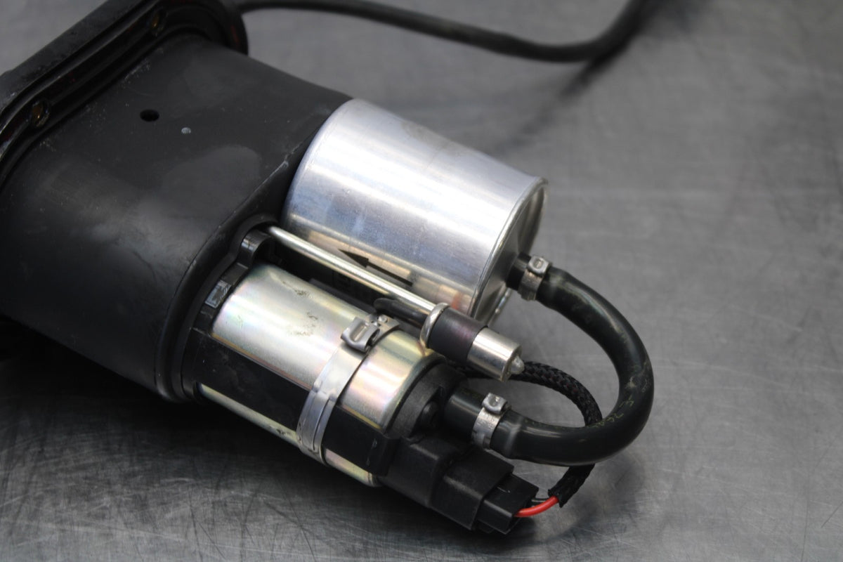 16 APRILIA TUONO V4 1100 FUEL PUMP GAS PETROL SENDER UNIT BB905