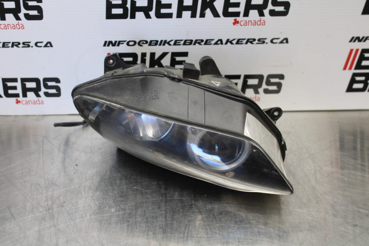 04-05 YAMAHA YZF R1 FRONT RIGHT HEADLIGHT HEAD LIGHT LAMP BB173