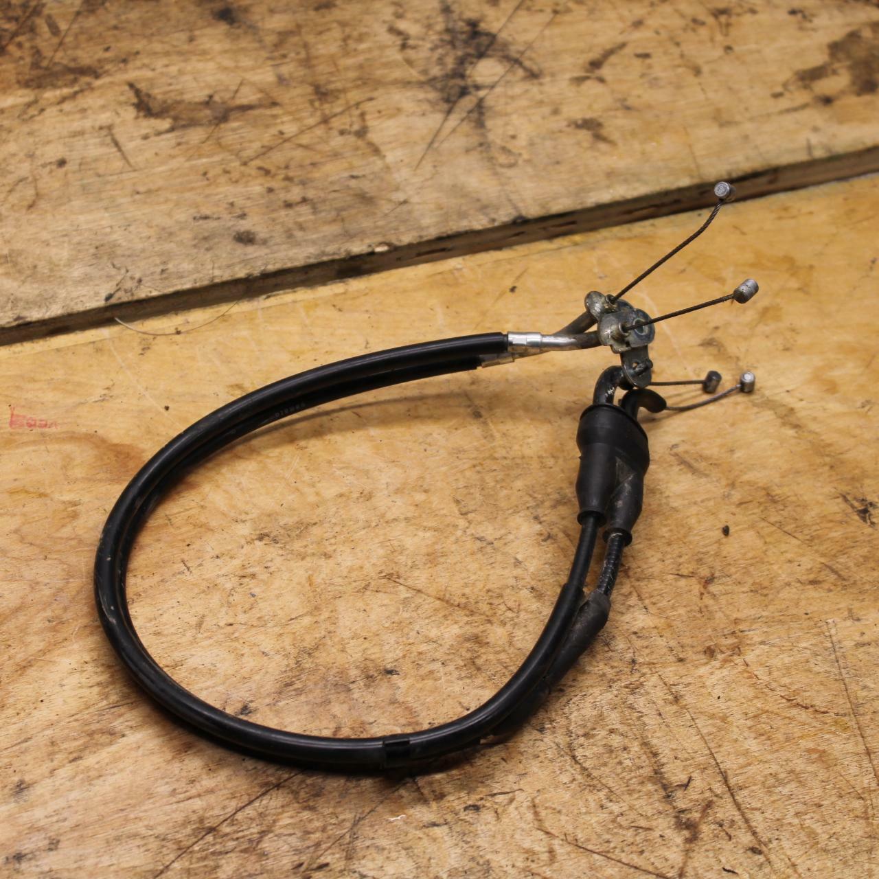 07-08 YAMAHA YZF R1 THROTTLE CABLES LINES BB337