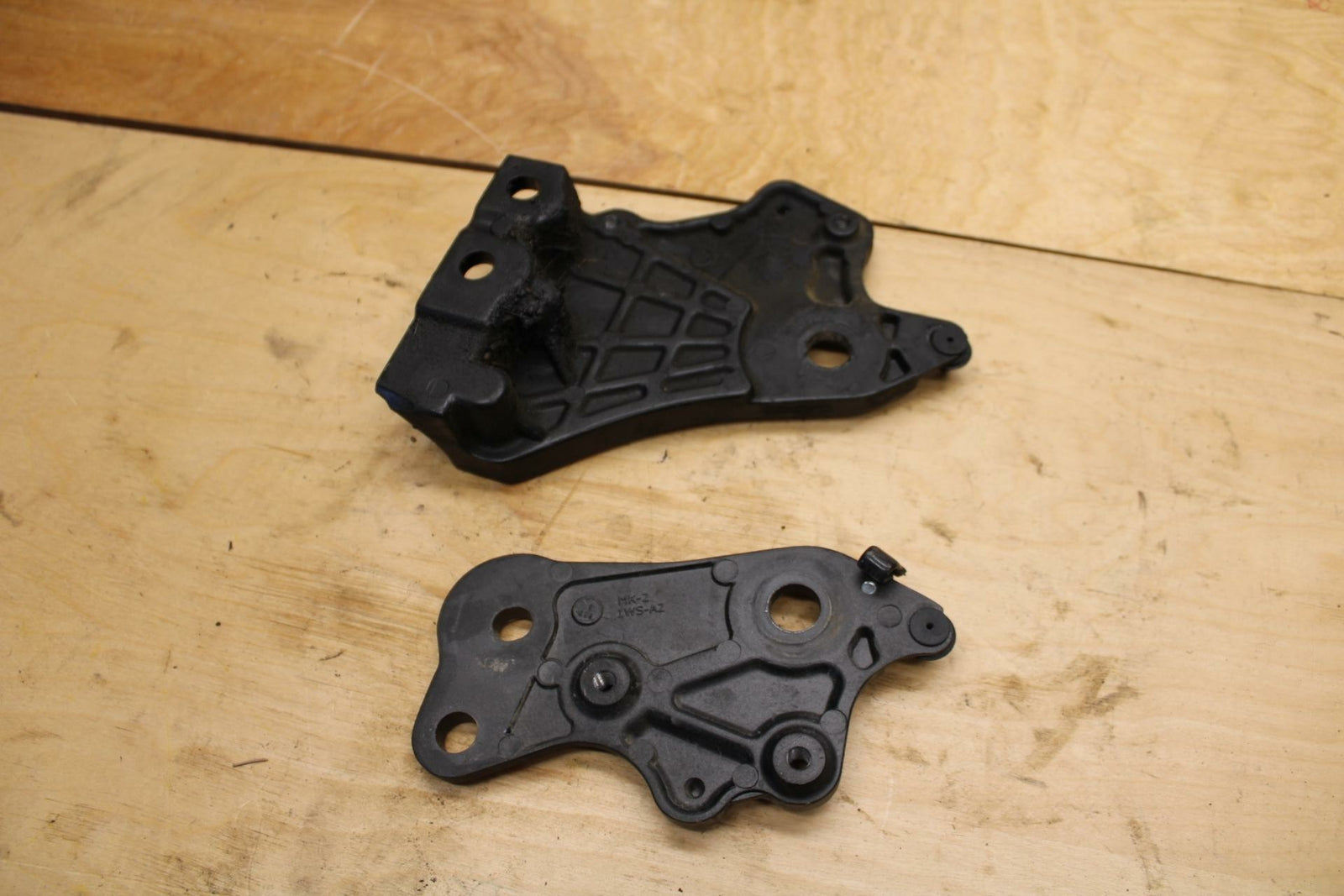 18-21 YAMAHA XSR700 LEFT RIGHT REARSET REAR SET DRIVER PEG BRACKETS MOUNTS BB323