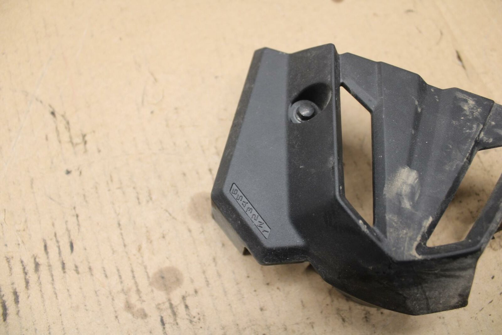 15 KAWASAKI NINJA 300 EX300 ABS ENGINE SPROCKET COVER BB395