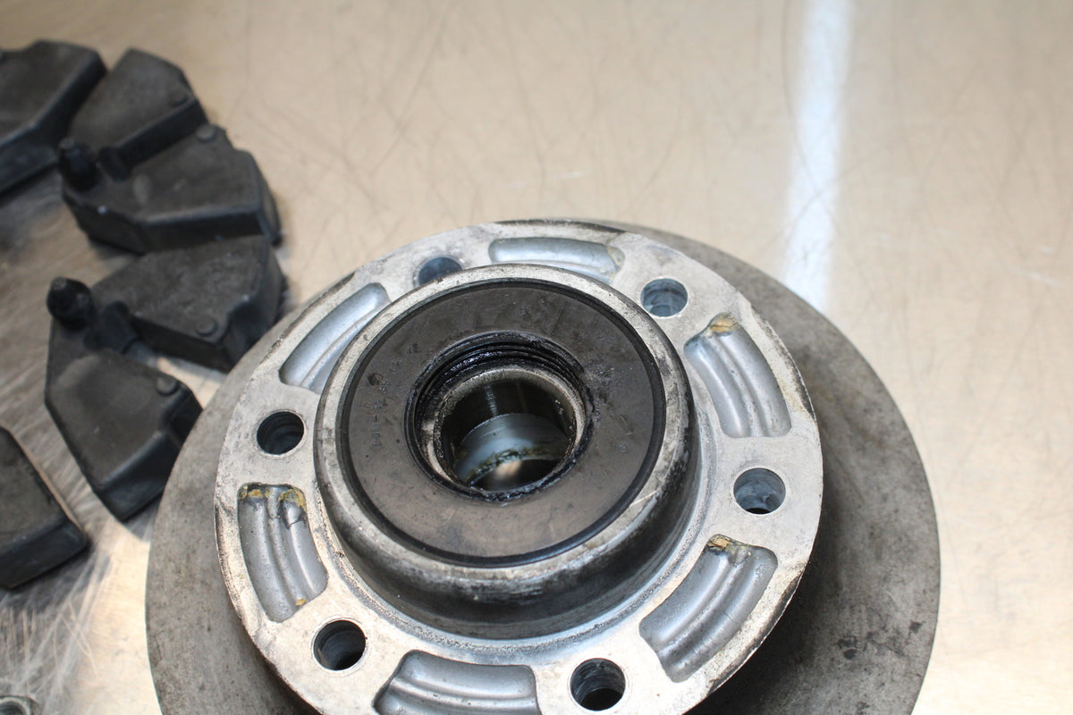 86 SUZUKI GS750ES REAR HUB & SHOCK DAMPERS CUSH ABSORBERS BB140