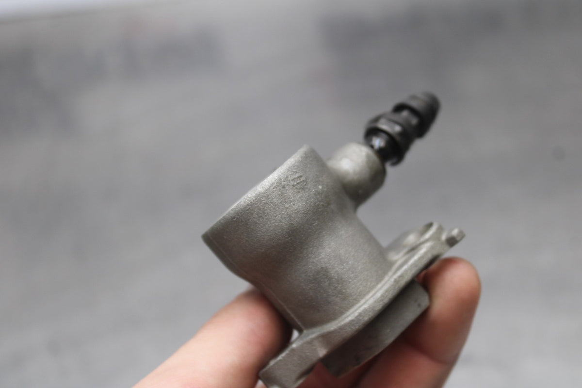 05 DUCATI SUPERSPORT 800 CLUTCH SLAVE PISTON CYLINDER BB913