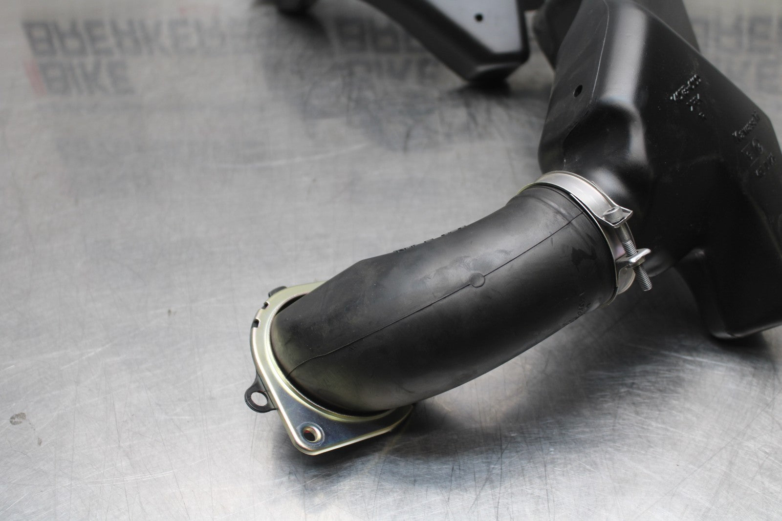 23-24 KAWASAKI NINJA ZX14R NEW!! RIGHT LEFT AIR INTAKE DUCTS BB764