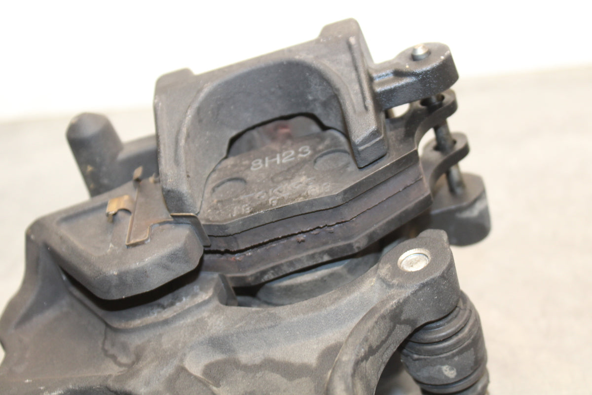 09 SUZUKI GSXR600 REAR BACK BRAKE CALIPER W MOUNT BRACKET BB759