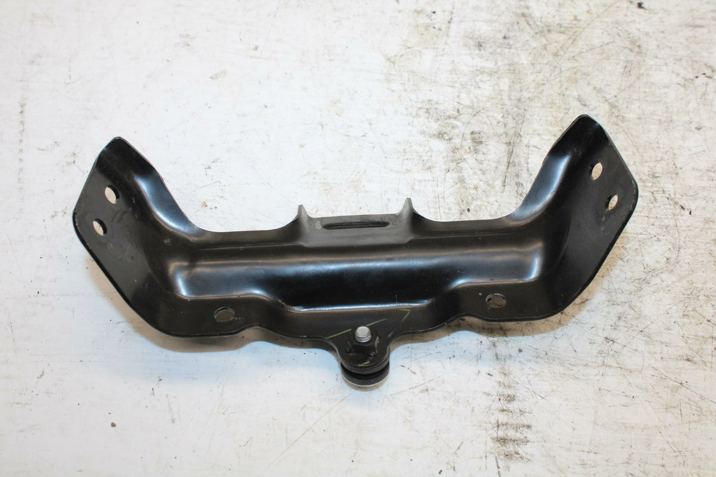 16-18 HONDA CBR500R GAS TANK FUEL CELL PETROL RESERVOIR BRACKET MOUNT BB345