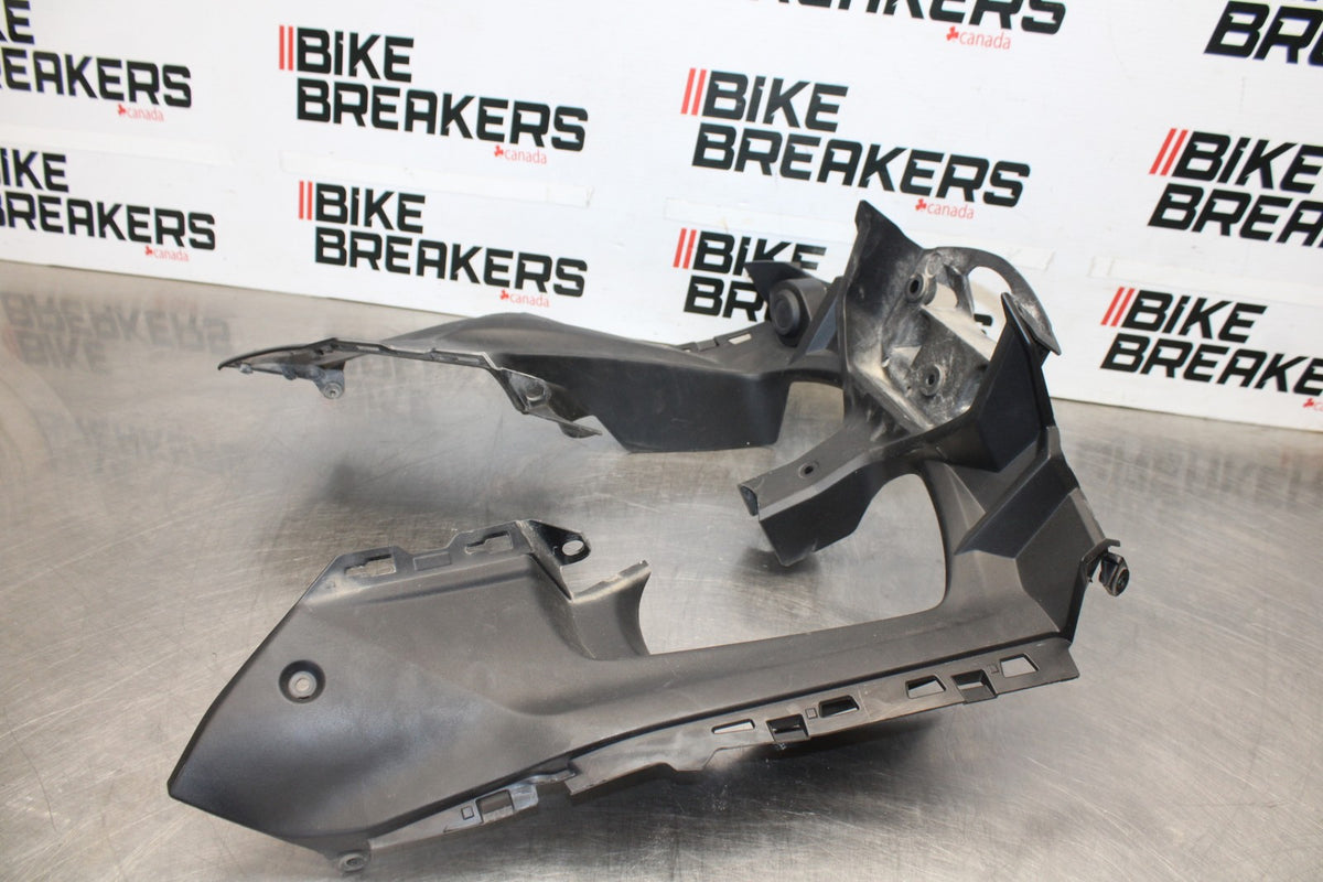 23 KAWASAKI NINJA 650 EX650 FRONT CENTER COWL FAIRING BB920