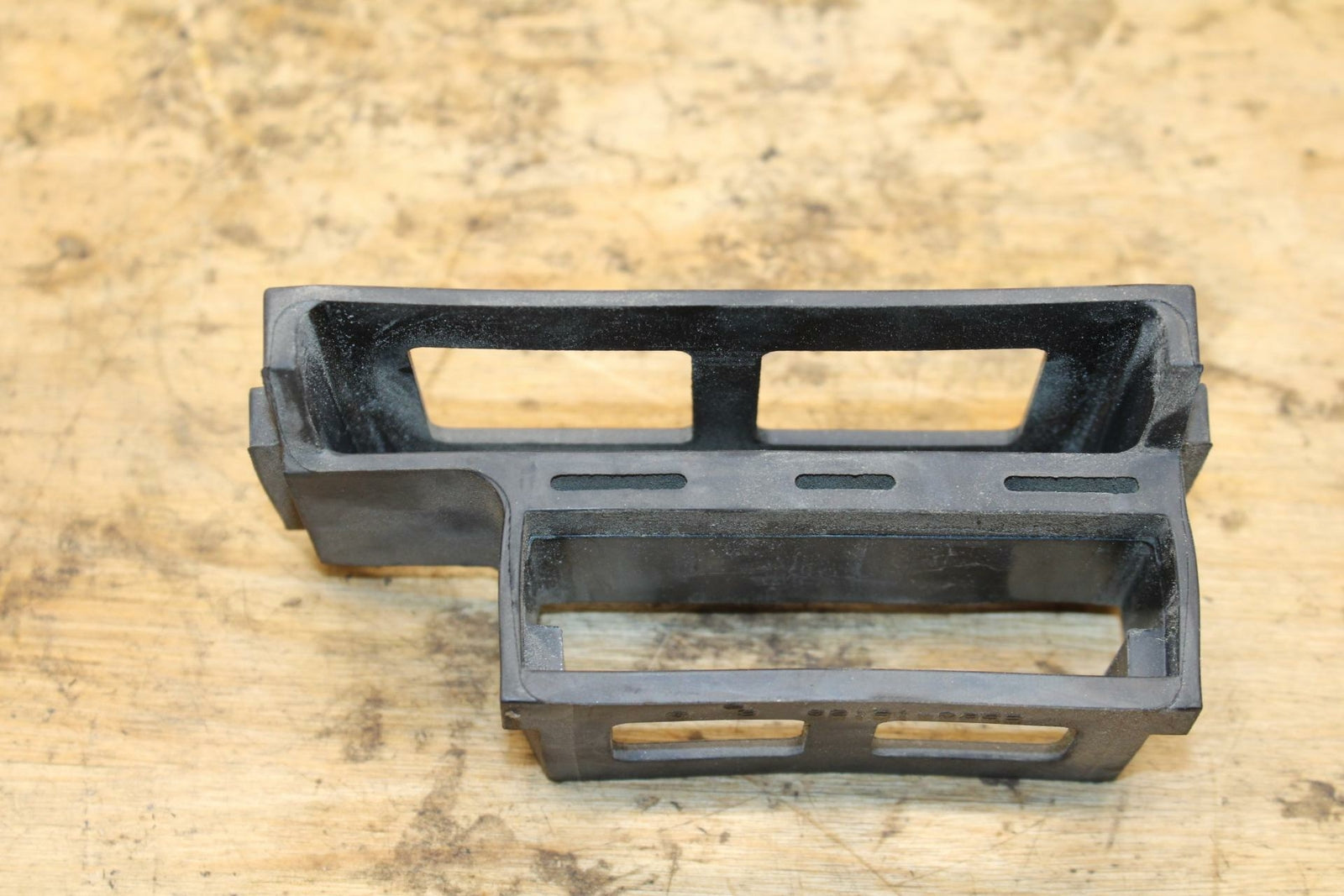 18-22 KAWASAKI NINJA 400 EX400 ABS ECU COMPUTER UNIT HOLDER RUBBER BB334