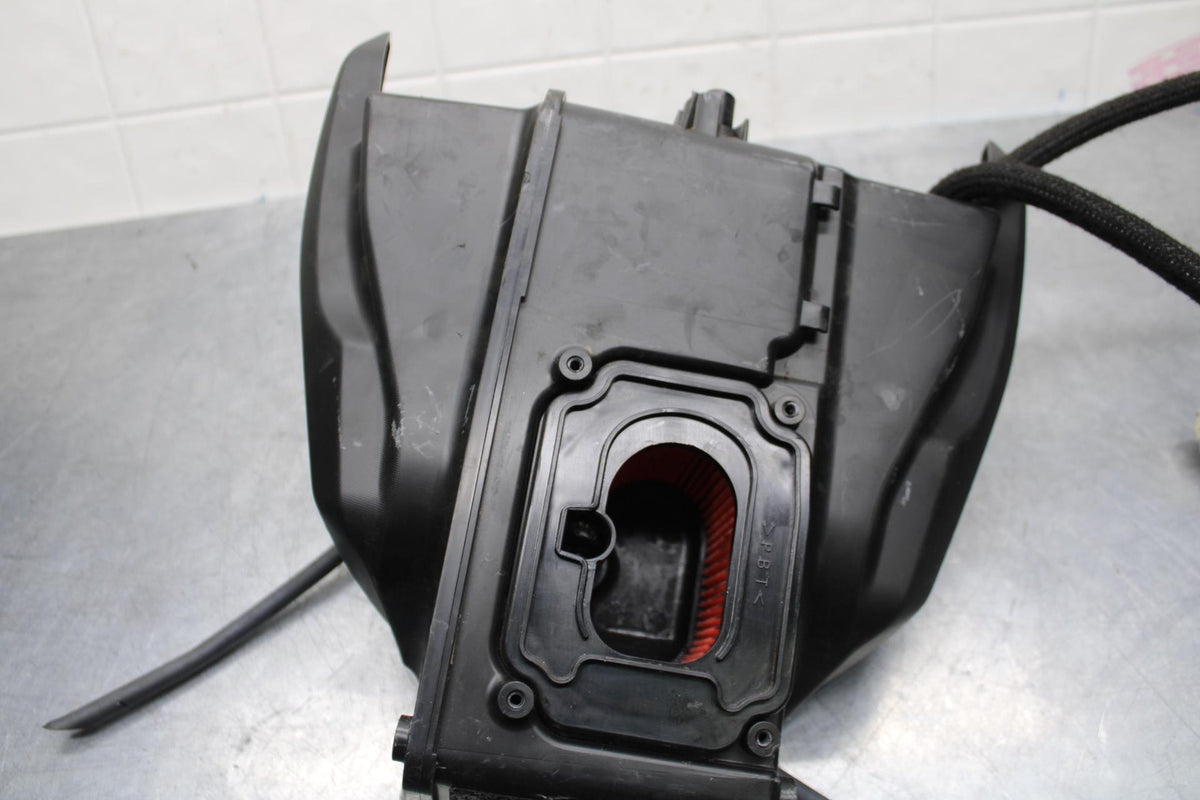 22-23 YAMAHA YZF R7 AIRBOX AIR INTAKE FILTER BOX BB583