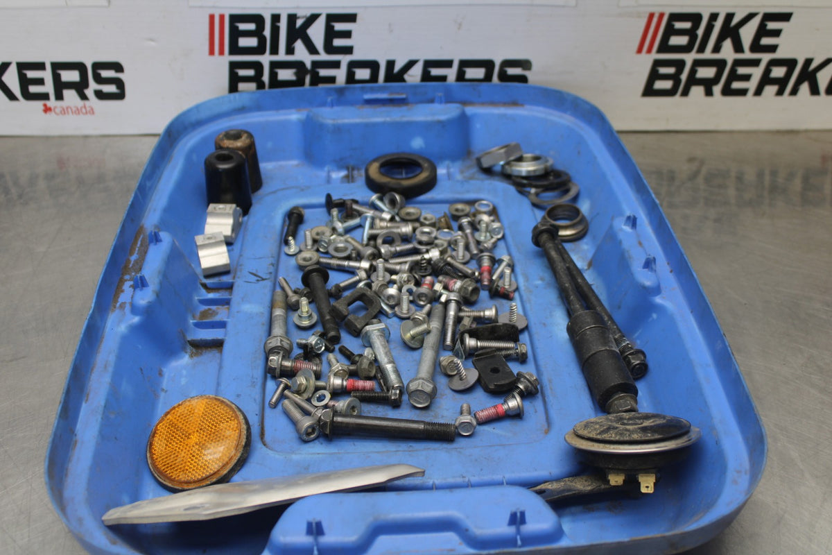 23-26 KAWASAKI NINJA ZX4RR MOUNTING BOLTS HARDWARE SCREWS BB898