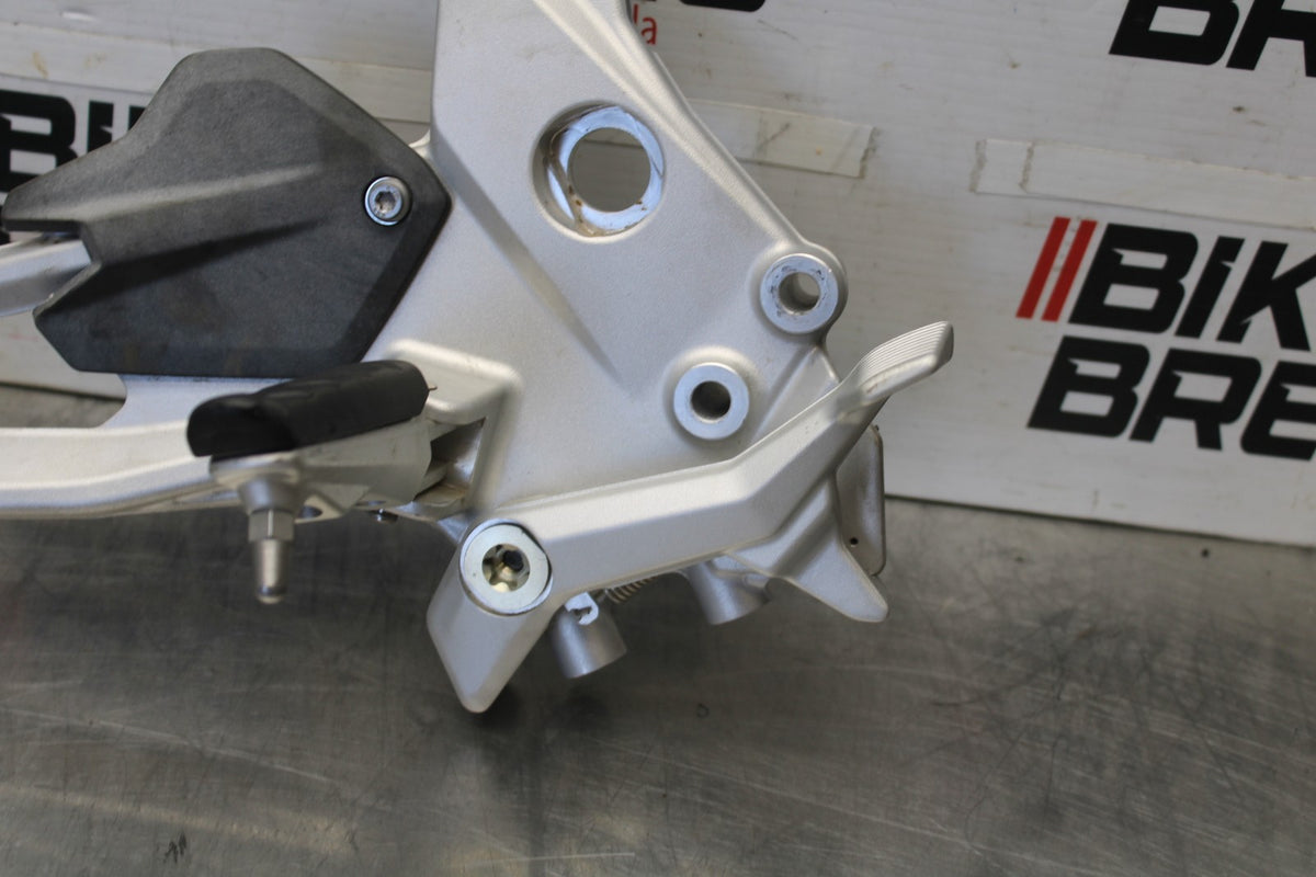 20-23 BMW F900R RIGHT REARSET REAR SET DRIVER FOOT PEG REST STOP BB923