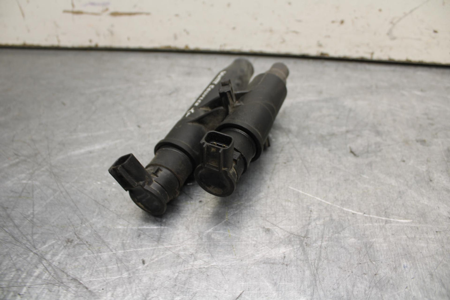 16-18 KTM 690 DUKE IGNITION COILS COIL SPARK PLUG CAPS BB631