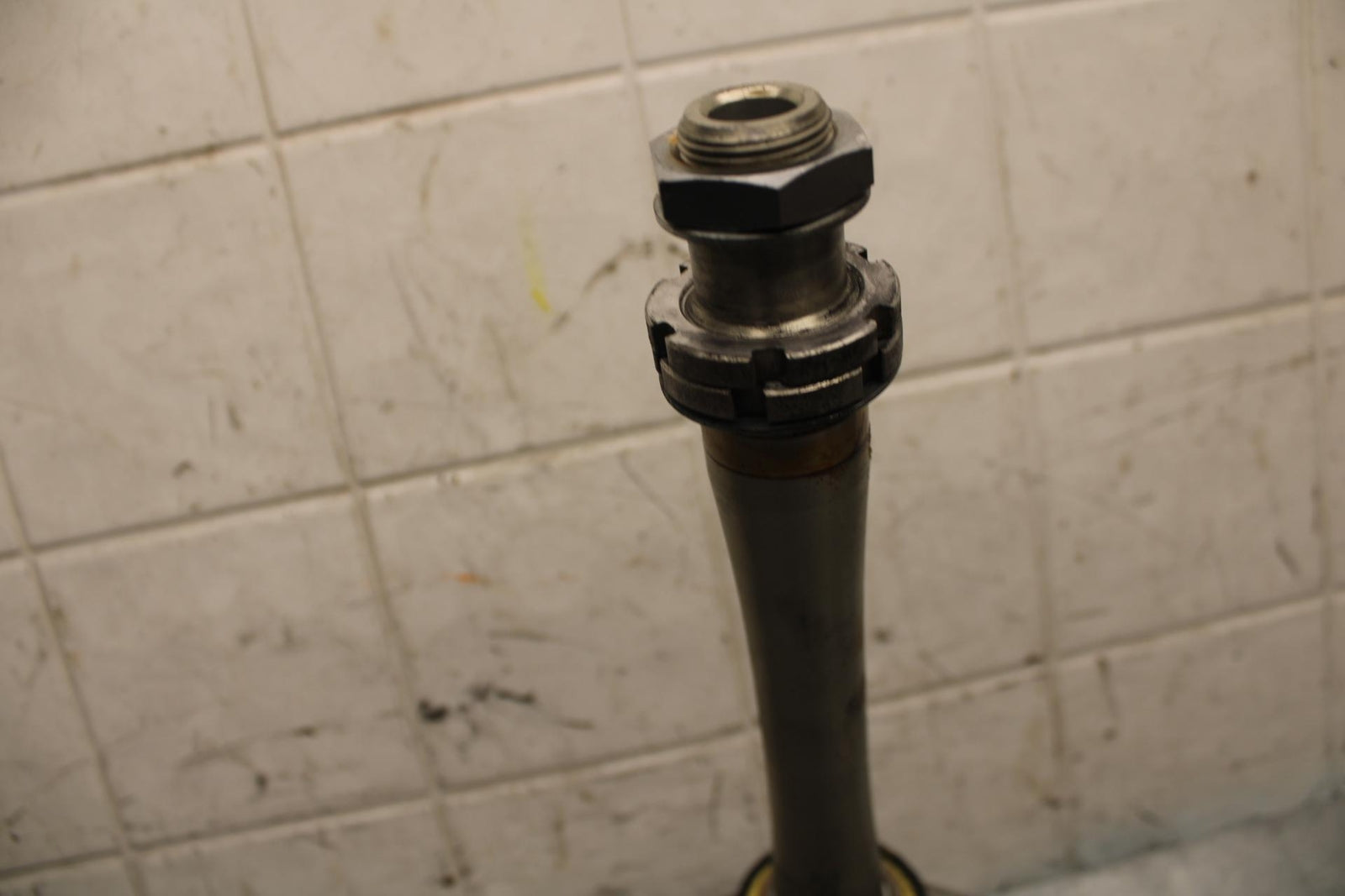 1998 Suzuki TL1000S FRONT FORKS CLAMP LOWER TRIPLE TREE STEM BB508
