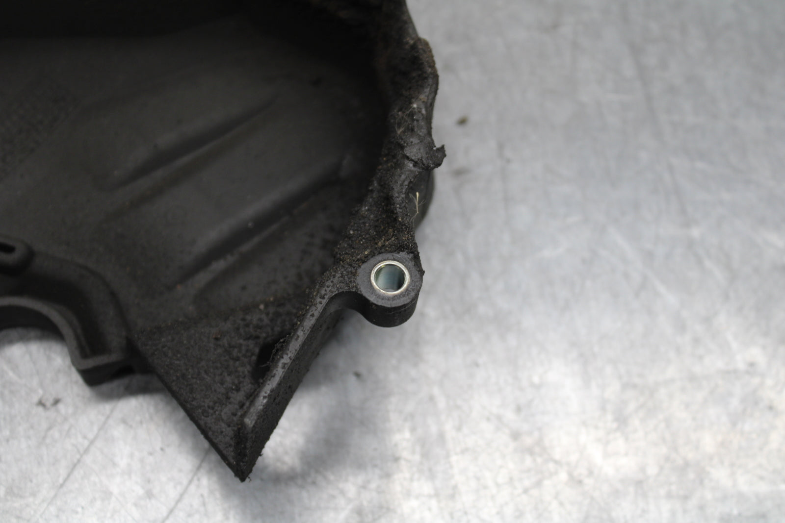 24 KAWASAKI NINJA 500 ABS ENGINE SPROCKET COVER BB744