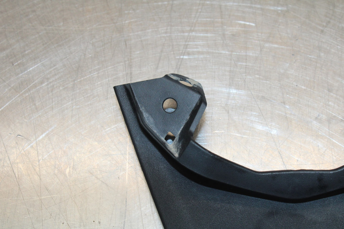 22-25 YAMAHA YZF R7 CENTER REAR BACK TAIL FAIRING COVER TRIM COWL BB850-B