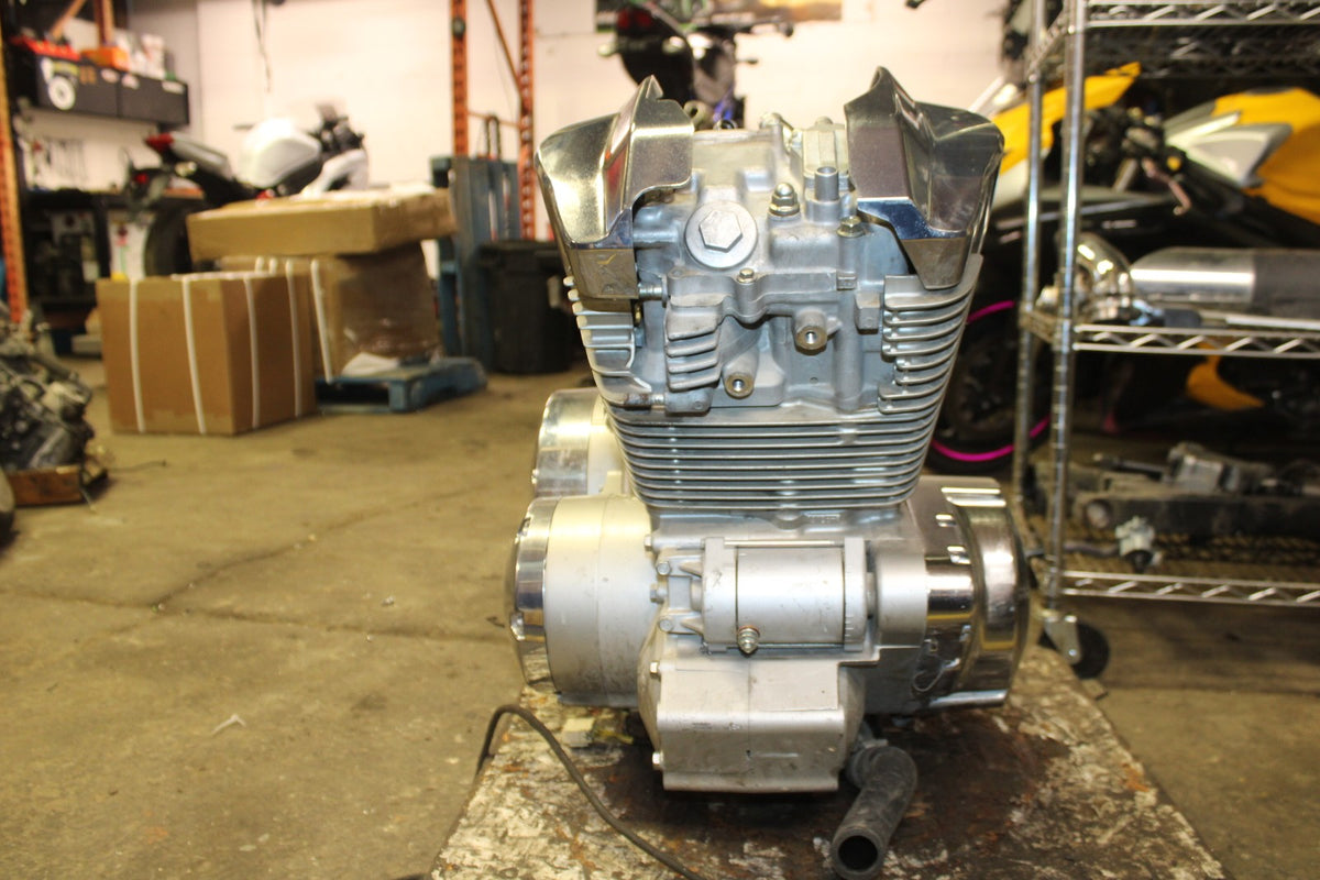 07 HONDA VTX1300R ENGINE MOTOR BB825