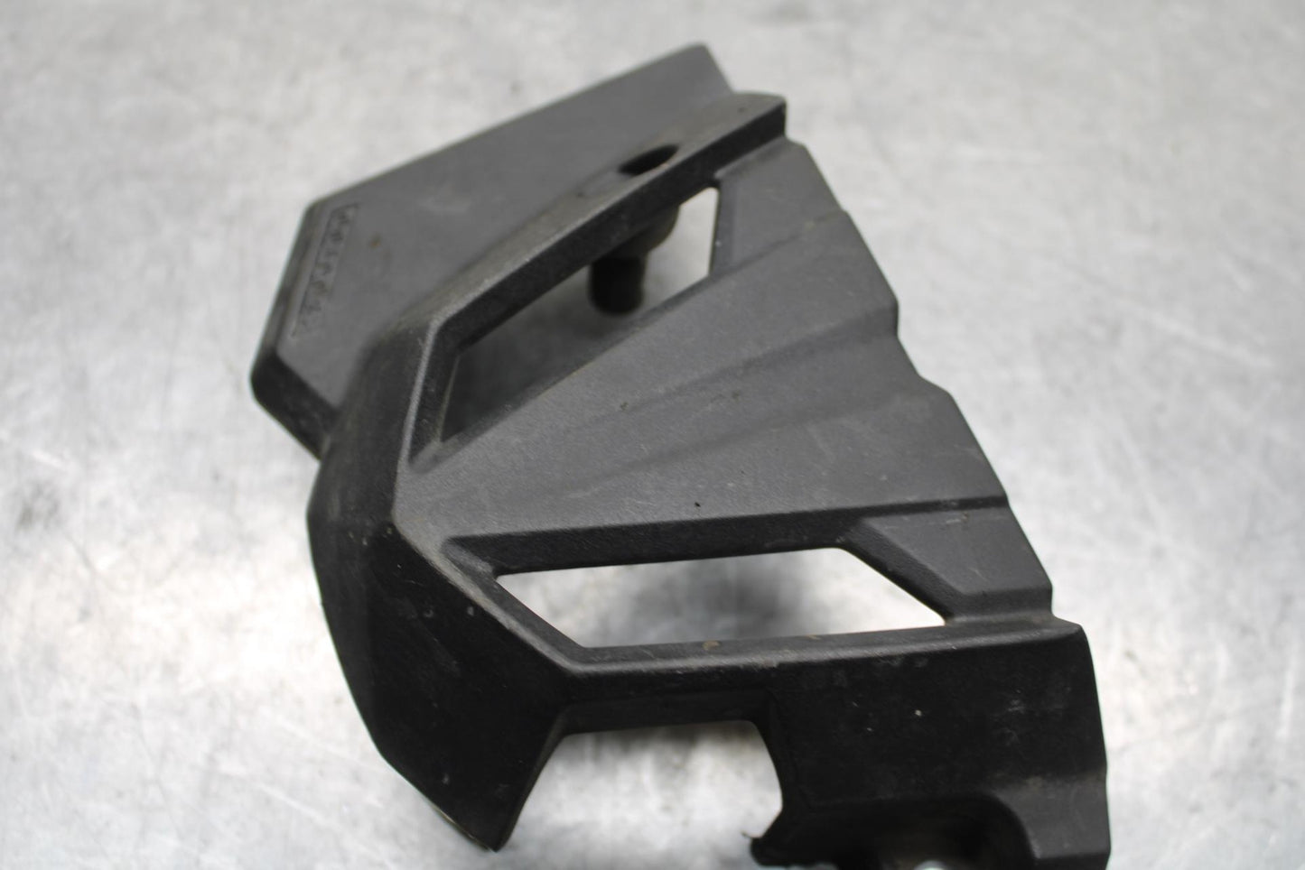 15-16 KAWASAKI EX300 ENGINE SPROCKET COVER BB635