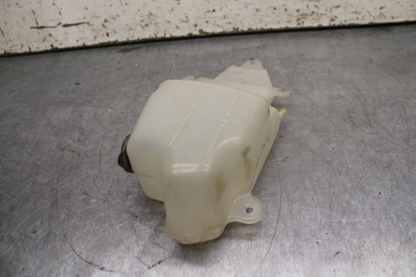 03-04 HONDA CBR600RR COOLANT WATER TANK RESERVOIR BOTTLE BB114