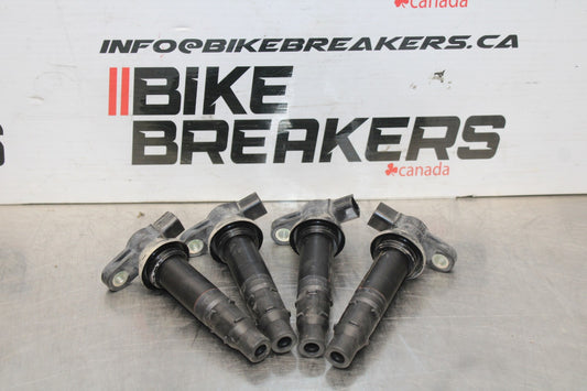 18 YAMAHA SUPER TENERE IGNITION COILS COIL SPARK PLUG CAPS BB832