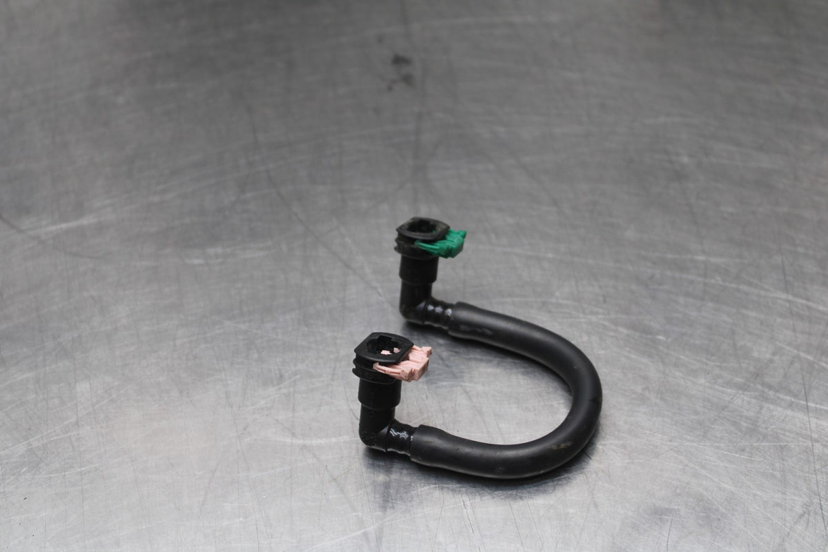 20-25 SUZUKI GSXR750 FUEL HOSE GAS LINE TUBE PIPE BB810
