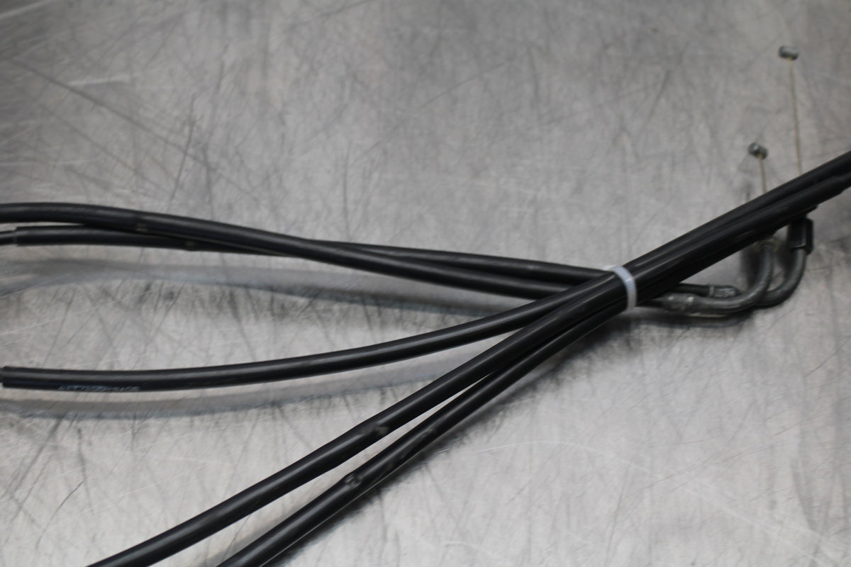 09 YAMAHA ROYAL STAR XVZ1300TF VENTURE REAR SEAT BOX CABLE LINE BB151