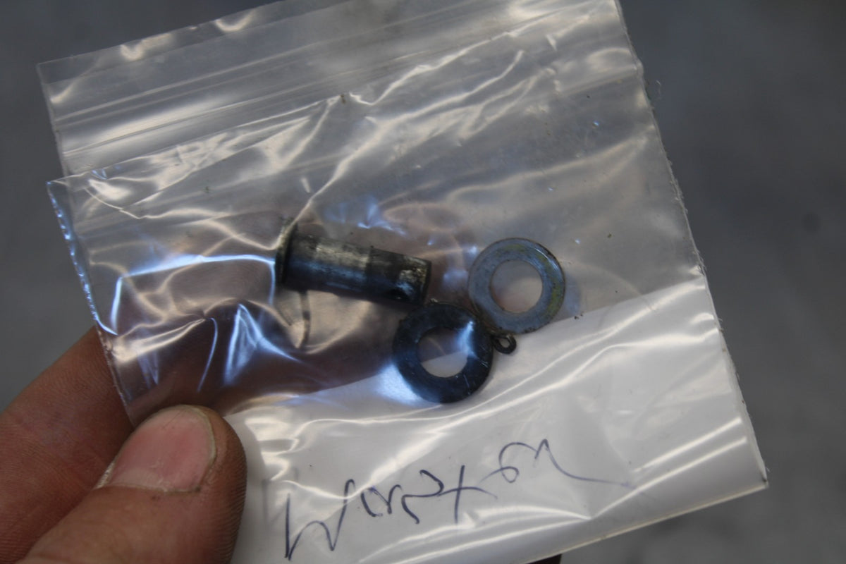 03-04 YAMAHA YZF R6 REAR BACK BRAKE MASTER CYLINDER W RESERVOIR BB890