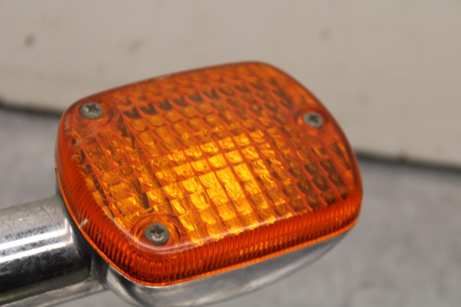 1985 Honda Shadow 500 VT500C RIGHT REAR BACK TURN SIGNAL LIGHT INDICATOR BB615