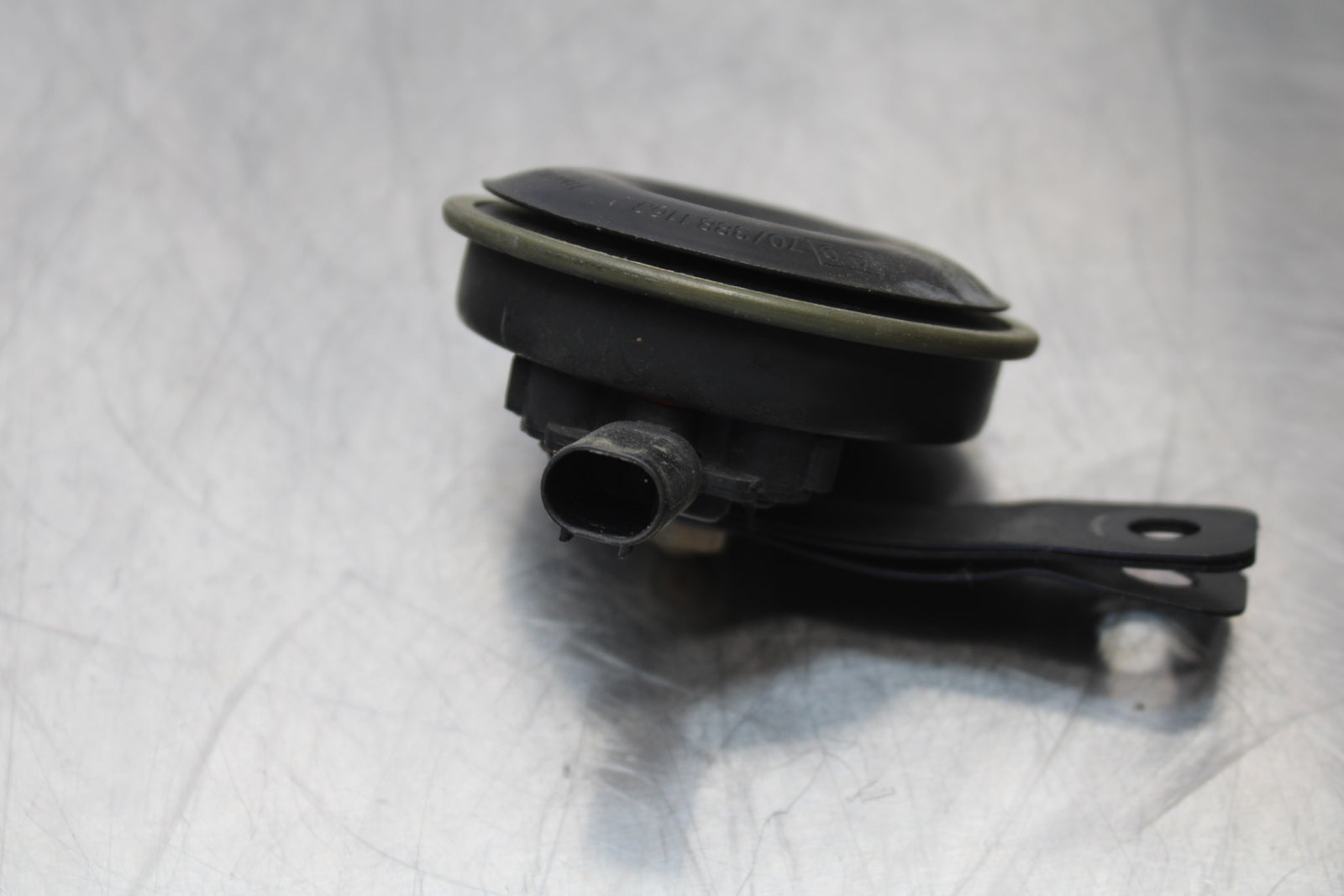 06-12 BMW F800ST HORN SIGNAL BB144