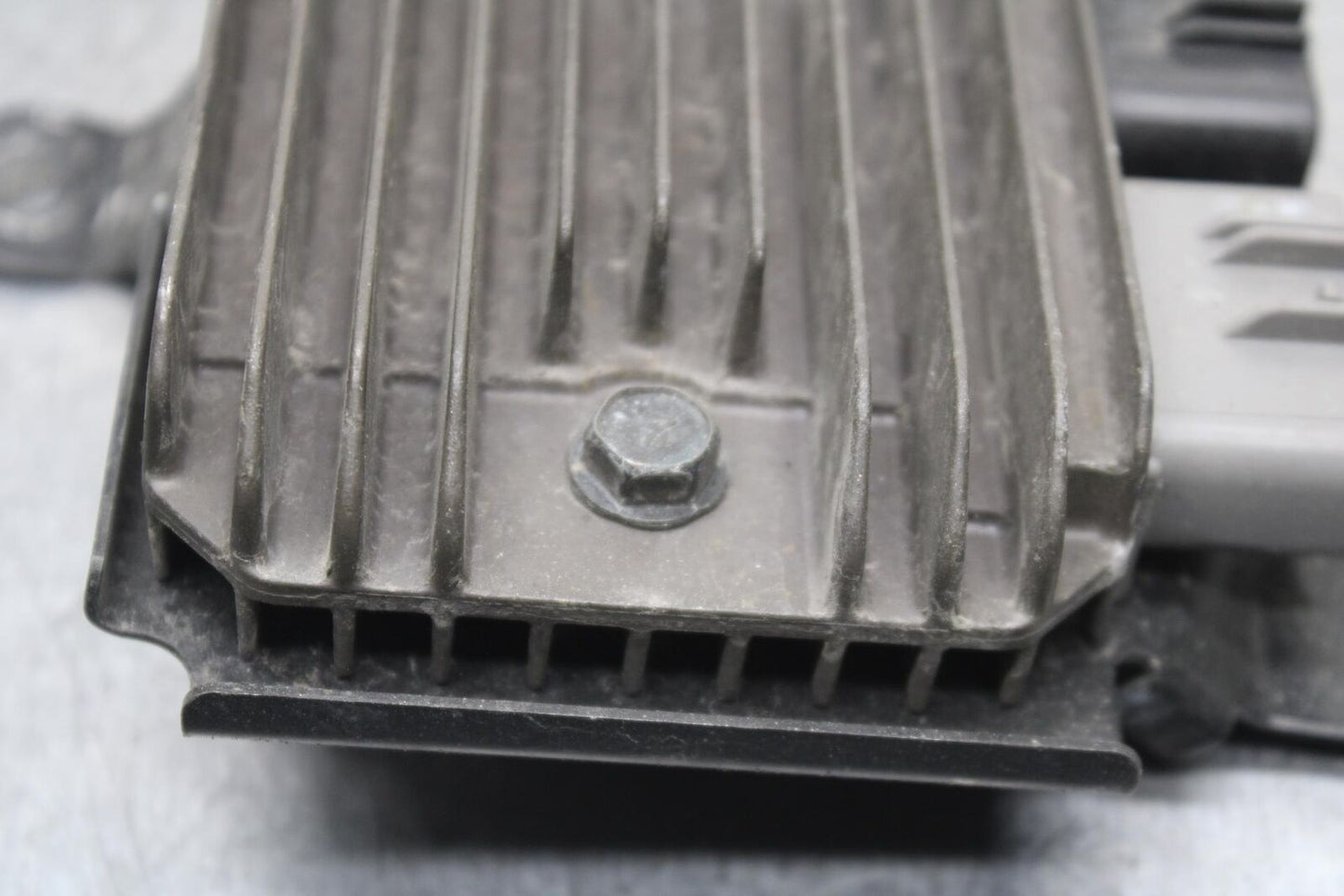 09-12 KAWASAKI NINJA ZX6R RECTIFIER VOLTAGE REGULATOR 21066-0028 BB617