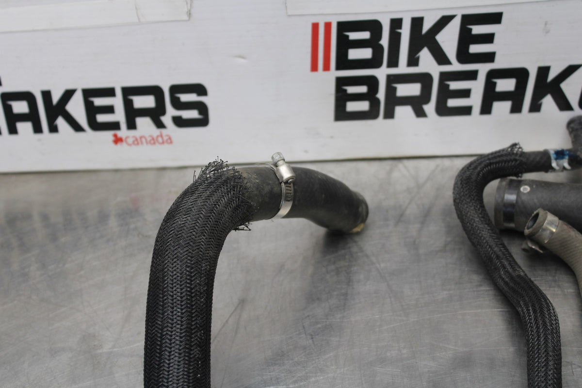 11-26 SUZUKI GSXR750 RADIATOR HOSES ENGINE COOLANT WATER PIPES HOSE BB900
