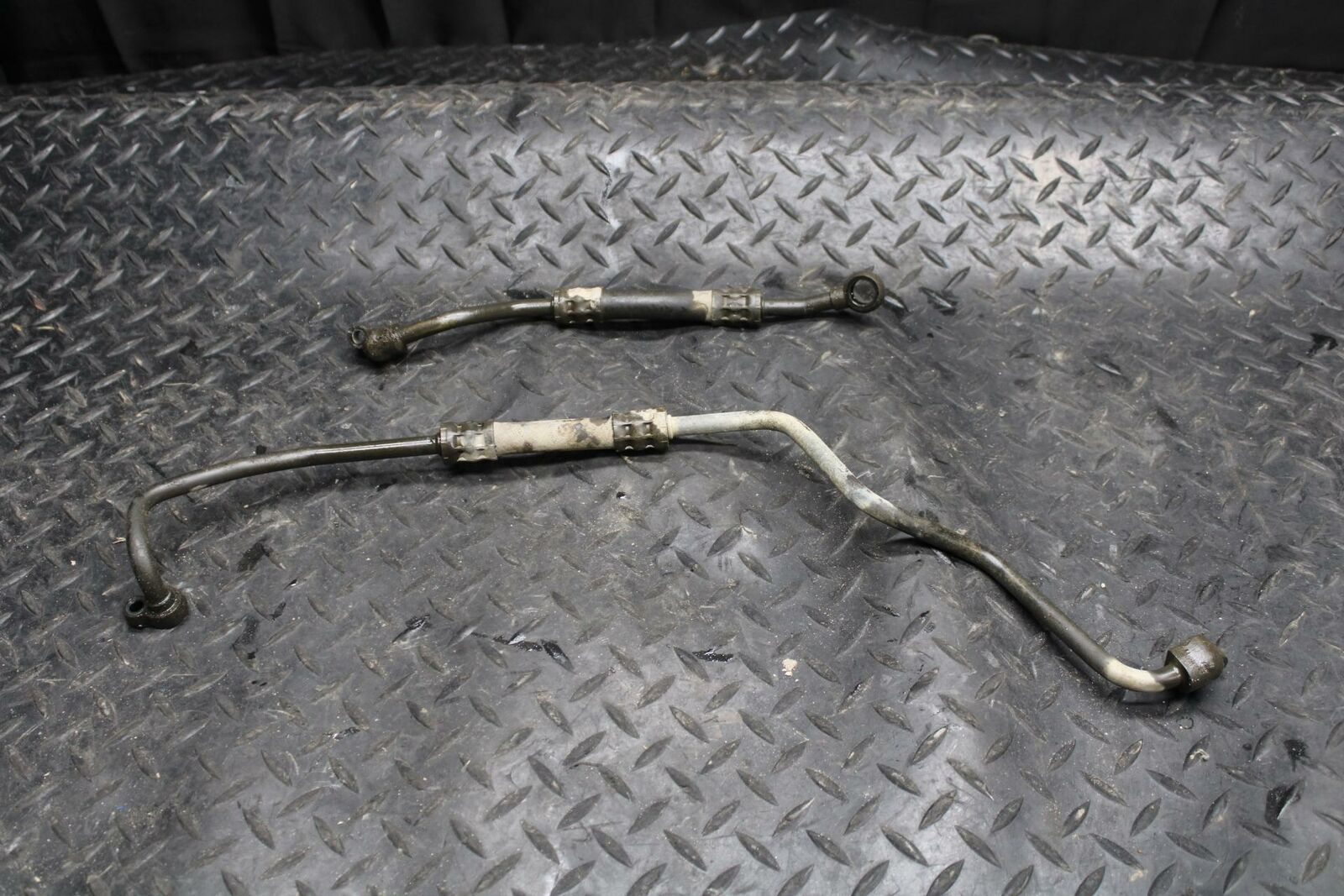 03-06 SUZUKI QUADSPORT Z400 OIL HOSES LINES  PIPES SET PAIR 16460-07G10  BB207