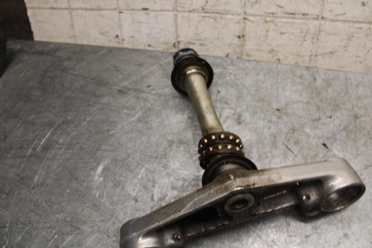 2003 Yamaha YZF R6 FORKS CLAMP LOWER TRIPLE TREE STEM 5SL-23340-00-00 BB539