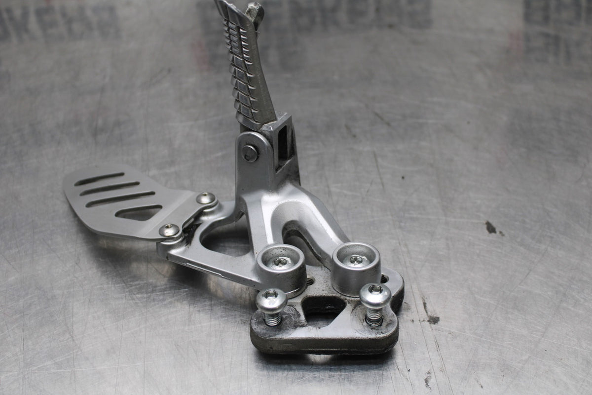 08-10 SUZUKI GSXR 600 LEFT REARSET REAR SET DRIVER FOOT PEG REST STOP BB765